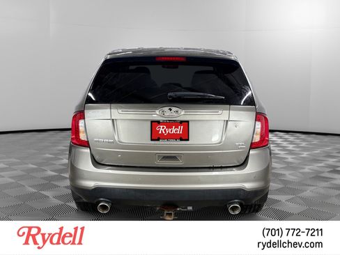 Used 2014 Ford Edge SEL w/ Driver Entry Package AWD/4WD image 4