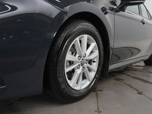 Used 2025 Toyota Camry LE image 22
