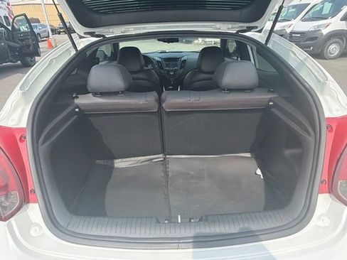 Used 2015 Hyundai Veloster Turbo w/ Option Group 04 FWD image 13