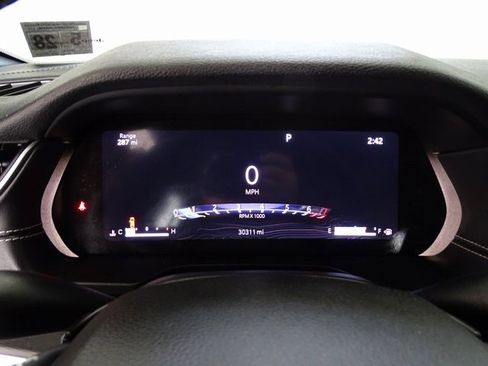 Certified 2023 Jeep Grand Cherokee Altitude image 16