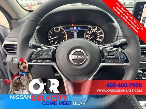 New 2025 Nissan Altima 2.5 SL image 15