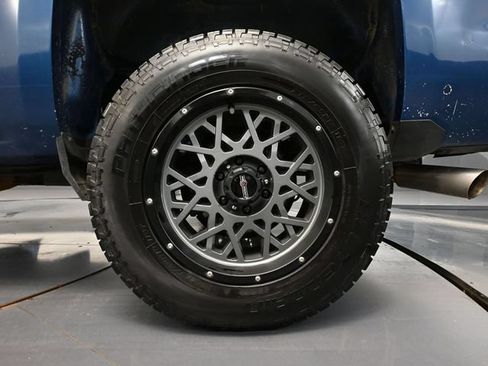 Used 2017 Chevrolet Silverado 1500 W/T w/ Trailering Package RWD image 12
