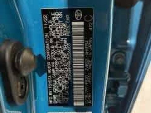 Used 2022 Toyota Prius Prime LE image 19