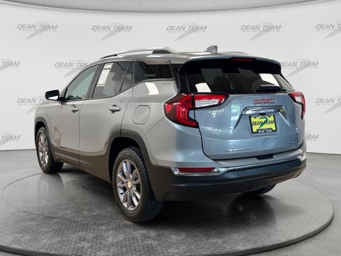 Used 2023 GMC Terrain SLT AWD/4WD image 5