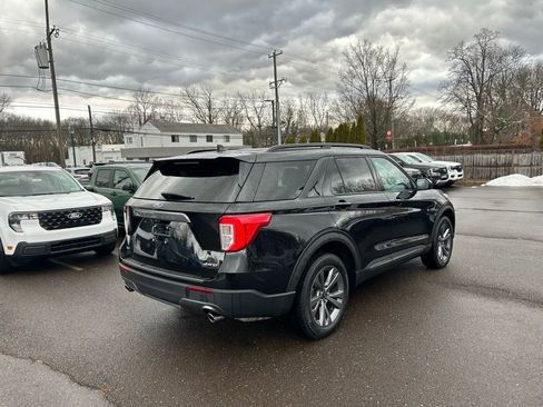 Certified 2023 Ford Explorer XLT w/ Equipment Group 202A image 6