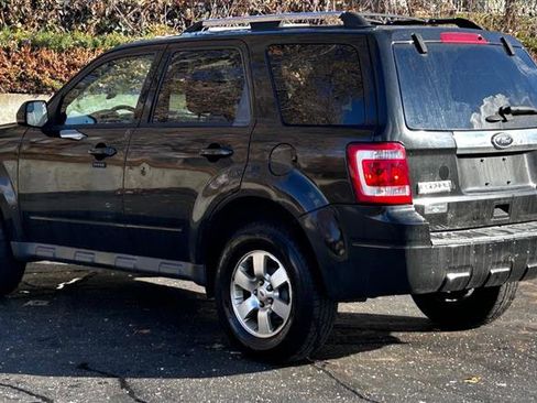 Used 2011 Ford Escape Limited w/ 301A Rapid Spec Order Code image 3