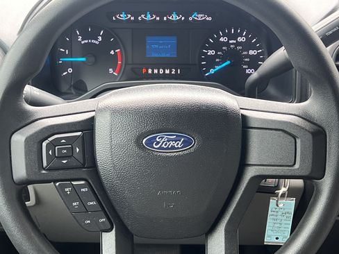 Used 2017 Ford F350 XL w/ Power Equipment Group AWD/4WD image 45