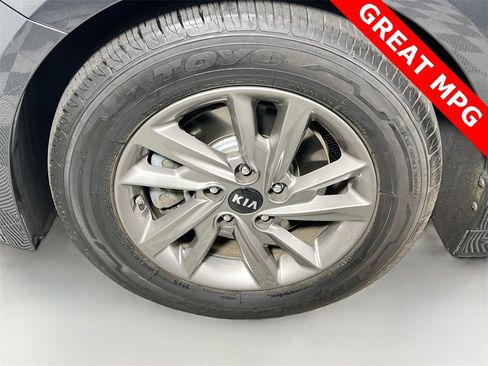 Certified 2020 Kia Optima LX image 29