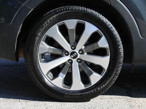 Used 2021 Kia Telluride EX w/ EX Premium Package image 45