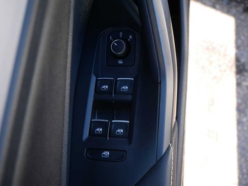 Used 2025 Volkswagen Jetta S FWD image 19