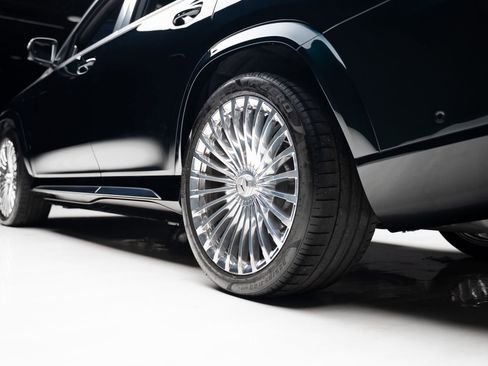 Used 2024 Mercedes-Benz Maybach GLS 600 Maybach GLS 600 image 90