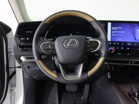 New 2026 Lexus RX 450h AWD image 22