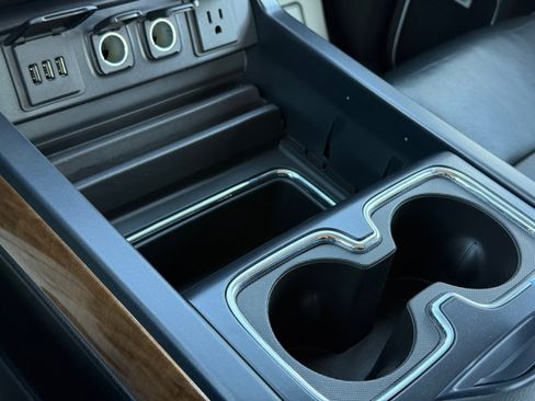 Used 2015 Chevrolet Silverado 1500 LTZ AWD/4WD image 29