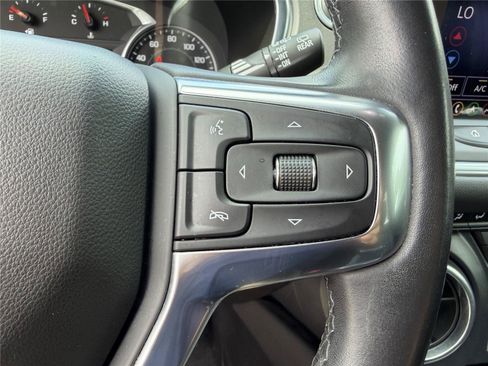Used 2021 Chevrolet Blazer LT w/ Sound & Technology Package FWD image 23