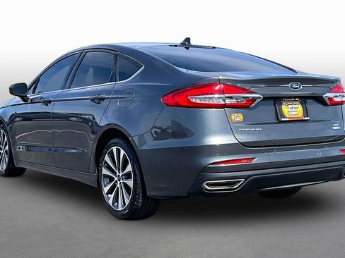 Used 2019 Ford Fusion SE AWD/4WD image 11