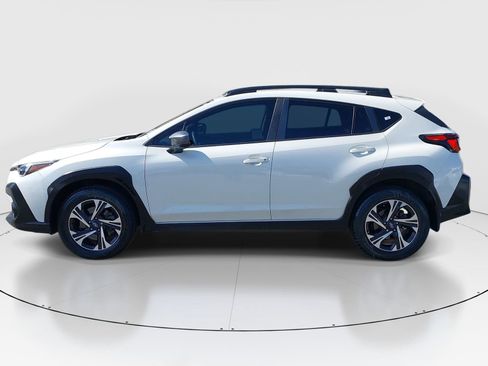 Certified 2024 Subaru Crosstrek 2.0i Premium w/ Popular Package #3 AWD/4WD image 4