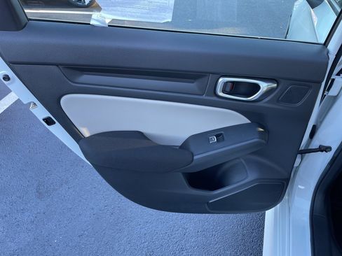 Used 2023 Honda Civic EX image 15