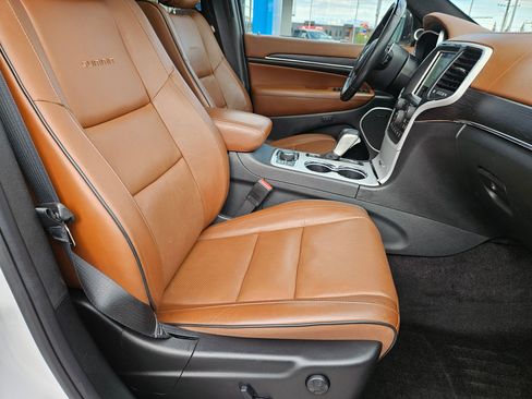 Used 2018 Jeep Grand Cherokee Summit w/ Platinum Series Group AWD/4WD image 32