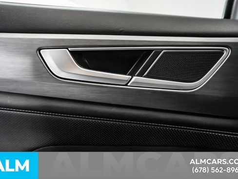 Used 2024 Volkswagen Atlas Cross Sport SE image 52