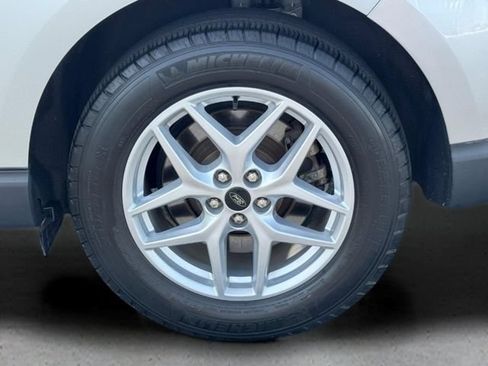 Used 2024 Ford Edge SEL w/ Convenience Package AWD/4WD image 6