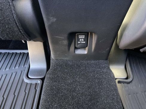 Used 2025 Mitsubishi Eclipse Cross ES AWD/4WD image 17