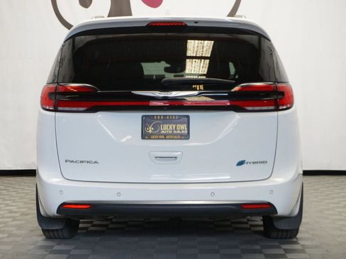 Used 2022 Chrysler Pacifica Pinnacle image 6