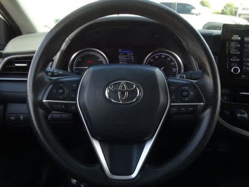 Certified 2021 Toyota Camry LE image 23