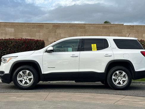 Used 2019 GMC Acadia SLE w/ LPO, Cargo Package image 7