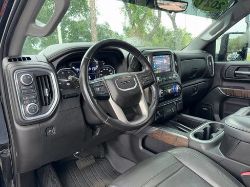 Used 2021 GMC Sierra 2500 Denali w/ Denali Ultimate Package AWD/4WD image 27