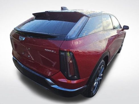 Used 2025 Cadillac Optiq Sport 2 AWD/4WD image 4