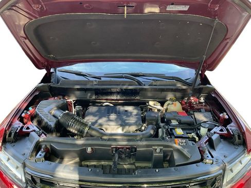 Used 2023 GMC Acadia SLE w/ Driver Convenience Package AWD/4WD image 14