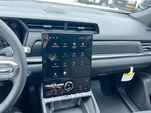 New 2026 GMC Terrain Elevation w/ Black Edition image 15