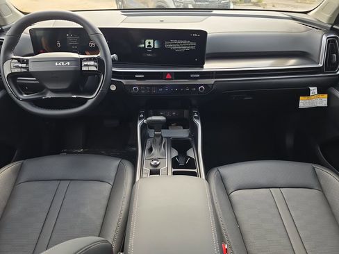 New 2026 Kia Sorento S FWD image 12