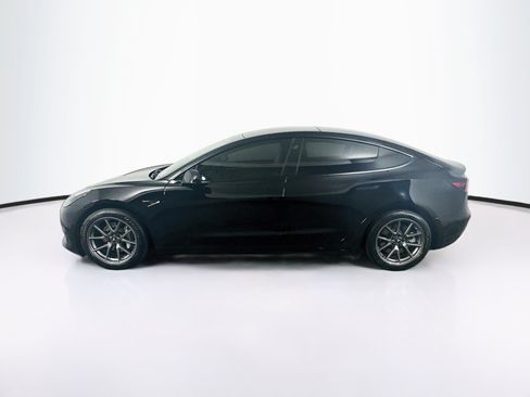 Used 2021 Tesla Model 3 Standard Range Plus RWD image 4