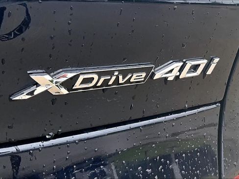 Used 2026 BMW X5 xDrive40i w/ M Sport Package AWD/4WD image 9
