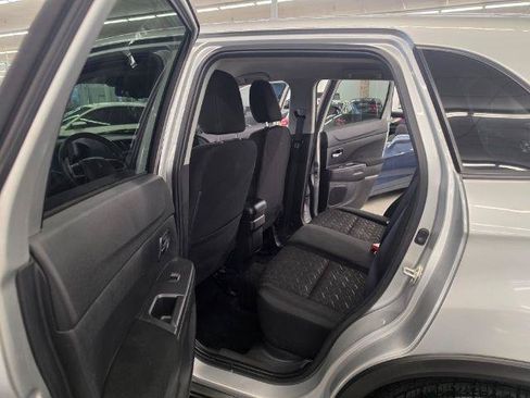 Used 2022 Mitsubishi Outlander Sport ES FWD image 9