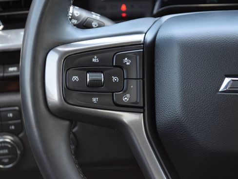 Used 2024 Chevrolet Silverado 2500 High Country w/ Midnight Edition AWD/4WD image 8