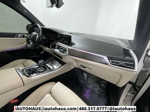 Used 2021 BMW X5 M50i w/ Executive Package image 20