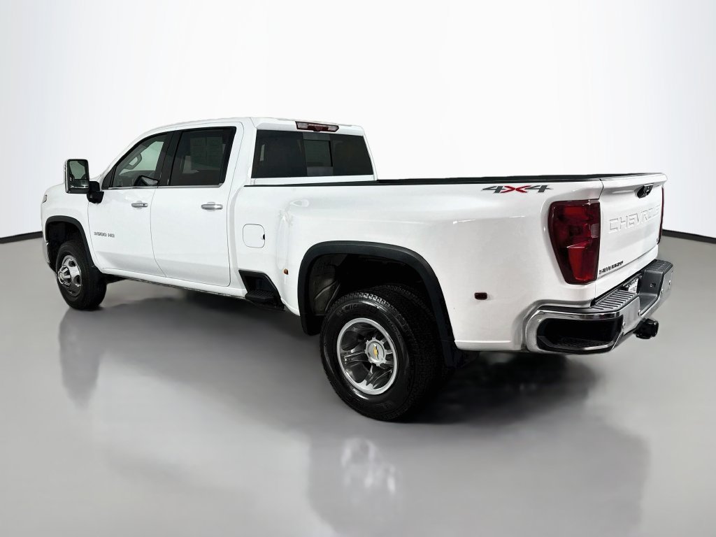 Used 2026 Chevrolet Silverado 3500 LTZ w/ LTZ Plus Package AWD/4WD image 9