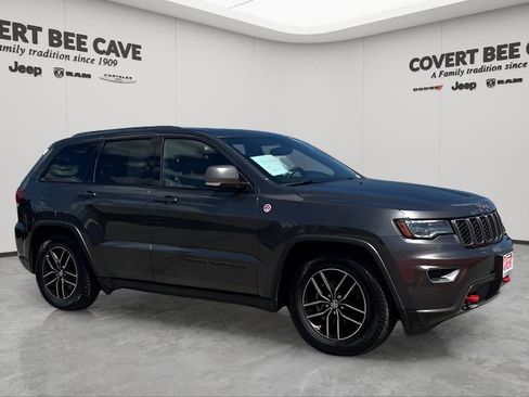 Used 2018 Jeep Grand Cherokee Trailhawk w/ Trailhawk Luxury Group image 1