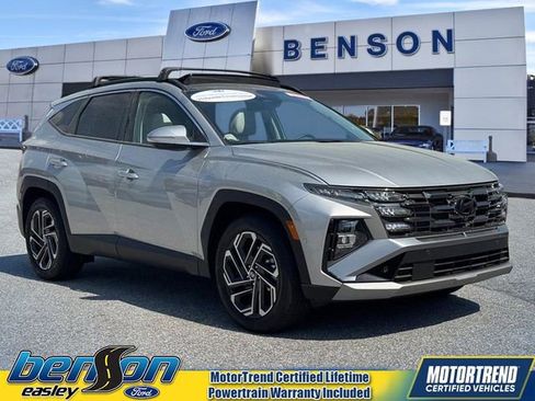 Used 2025 Hyundai Tucson Limited FWD image 1