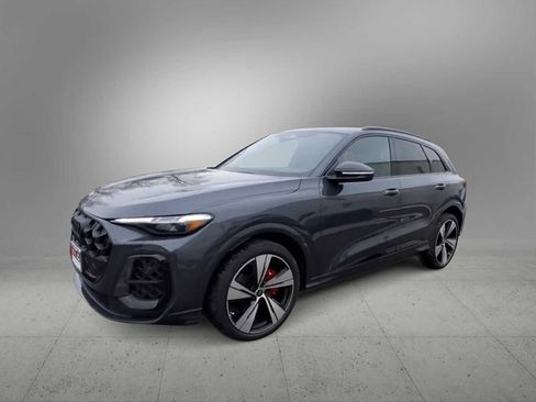 New 2025 Audi SQ5 Premium Plus image 4