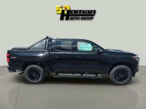 New 2025 Chevrolet Colorado 4x4 Crew Cab Z71 w/ Midnight Edition image 6