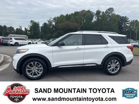 Used 2021 Ford Explorer Limited w/ Equipment Group 301A image 6