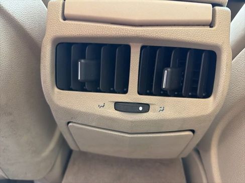 Used 2011 Cadillac CTS Luxury image 14