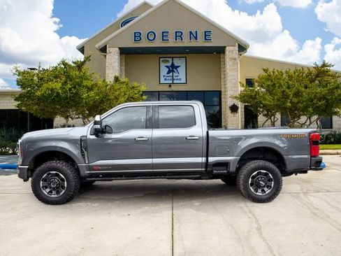 Used 2024 Ford F250 Platinum w/ Tremor Off-Road Package AWD/4WD image 2