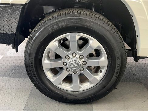 Used 2022 RAM 3500 Laramie AWD/4WD image 8