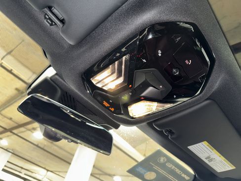 Certified 2025 BMW 530i 530i image 31