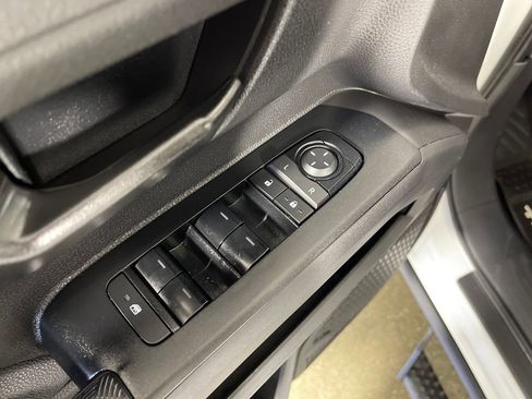 Certified 2024 Toyota Tacoma SR5 image 16