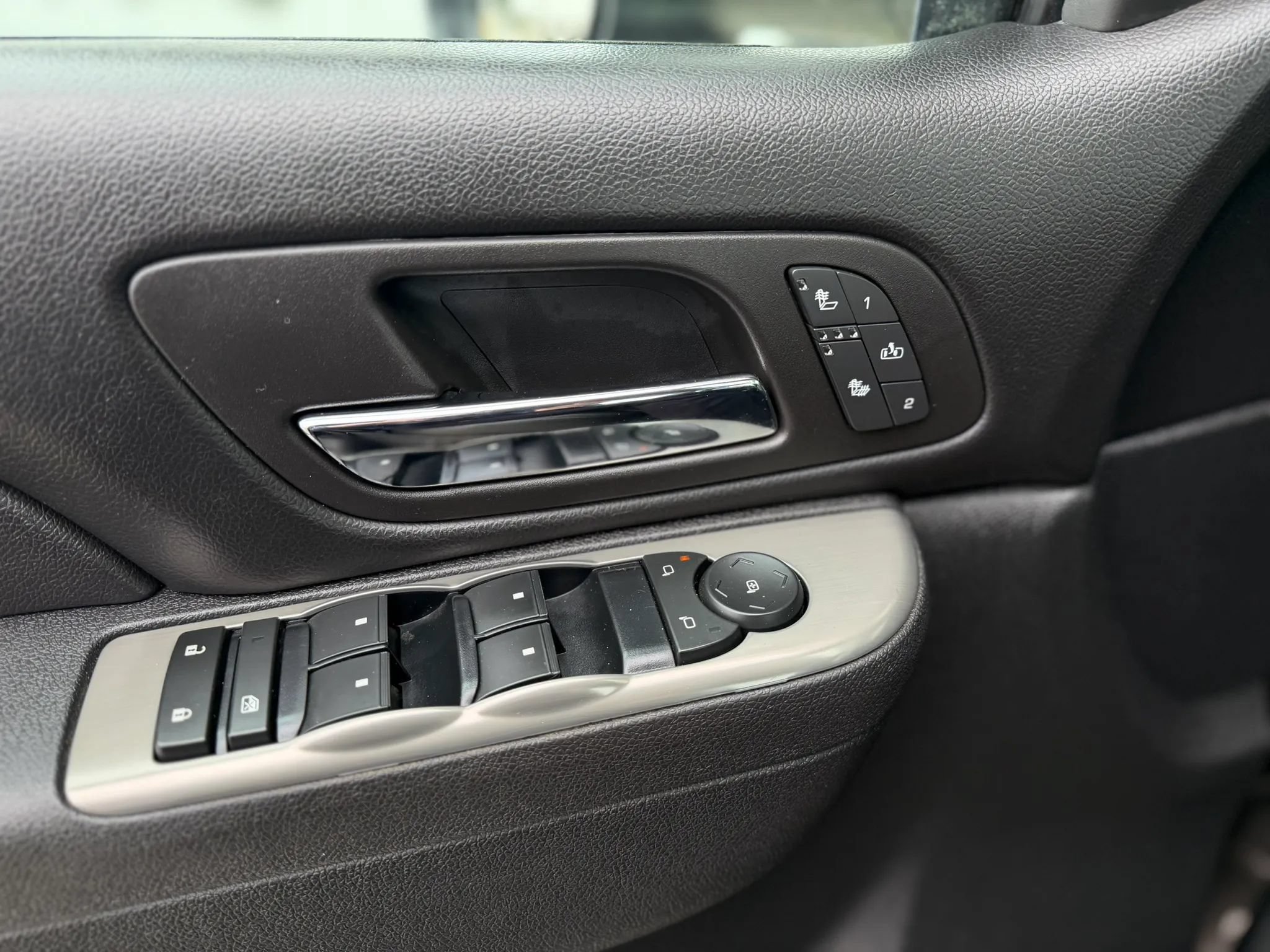 Used 2013 Chevrolet Silverado 3500 LTZ w/ LTZ Plus Package AWD/4WD image 26